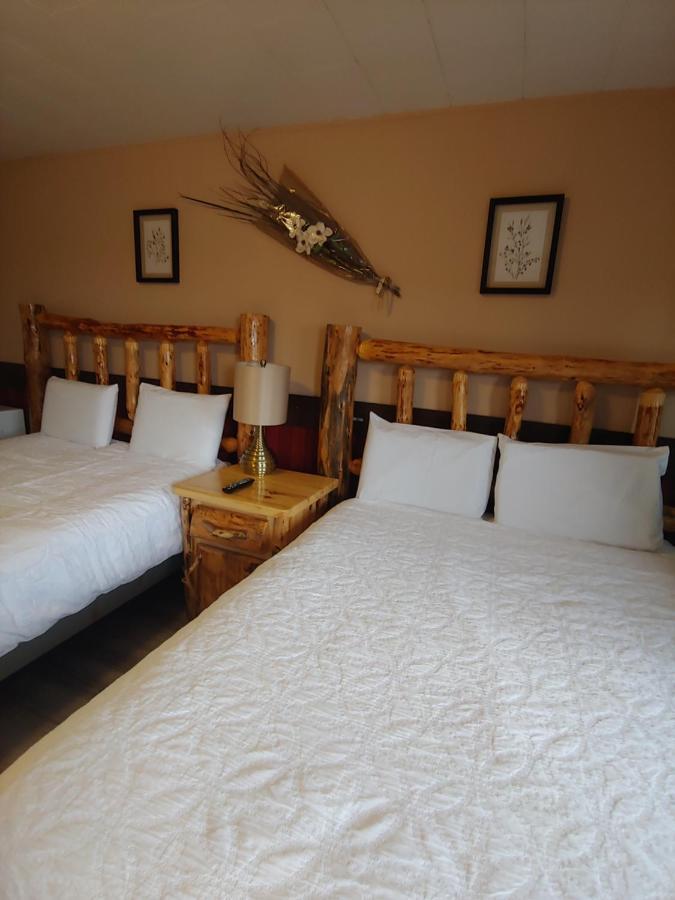 Pinecrest Motel Nipigon Экстерьер фото